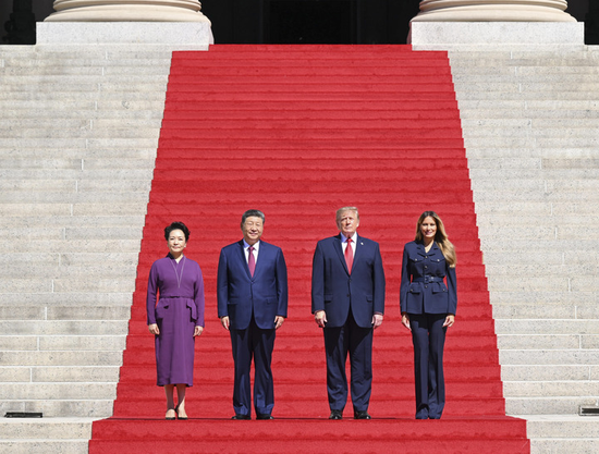 习近平和彭丽媛同特朗普夫妇茶叙，高清大图来了！